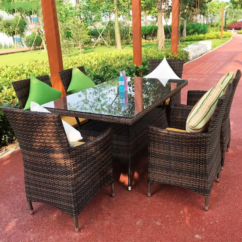Coffee Tea Gardens - Set Meja dan Kursi Rotan Luar