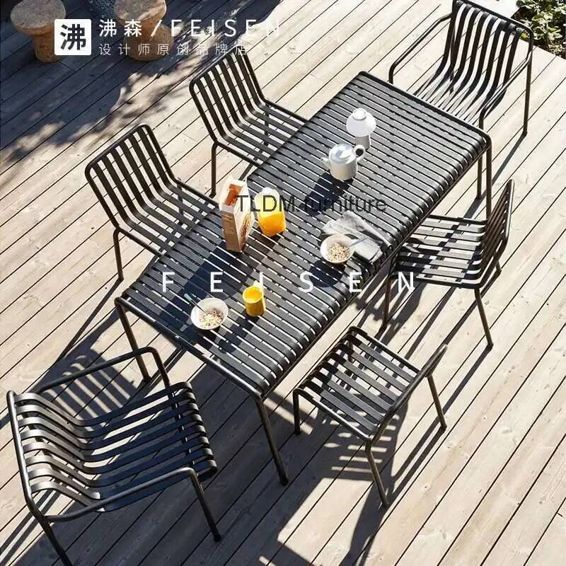 Kursi Besi, Meja Modern, dan K - Coffee Tea Gardens ulasan dan harga